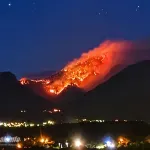 Teška noć za vatrogasce na Rujištu, kuće nisu ugrožene