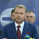 VIDEO | Stanivuković odustao od kandidature, podržao Blanušu i Božovića