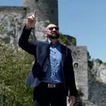 Isak: Od presuđenog ratnog zločinca nikada nećete napraviti heroja