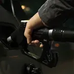 Dizela sve manje, cijene sve više