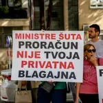 FOTO | Opći štrajk pravosuđa se nastavlja: "Vladina ponuda je bacanje prašine u oči"