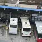Živinice: Više osoba ozlijeđeno nakon što je autobus udario u stajalište