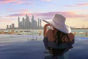 Léto v Dubaji: Tipy pro turisty i přestupující