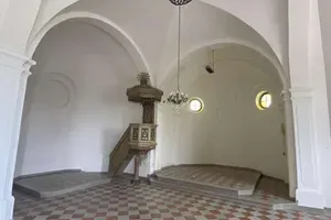 Obnovili župnijsko cerkev na Hotizi