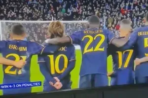 Genialno! Rüdiger vratarju Reala pomagal pred penalom Hrvata, ta prizor je zažgal splet! (video)