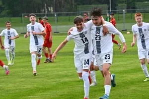 (FOTO) Slovenski fantje U14 v Radencih remizirali s Severno Makedonijo