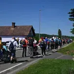 (FOTO) Na inkluzijskem pohodu iz Domanjševec v Šalovce okrog 100 pohodnikov