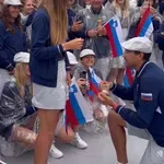 Pravljica na otvoritveni slovesnosti iger! Šel je na koleno in zaprosil slovensko šampionko! (video)