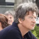 Ker niso dosegli svojega, bi Grega Repovž kar razveljavil najvišje orodje demokracije – REFERENDUM!