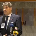 Zakaj župan Nove Gorice podpira in tolerira naslavljanje občanov s tovariši ter dopušča, da minister Sajovic državni praznik spreminja v borčevsko proslavo?