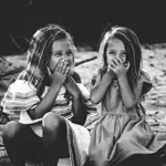Mesece po hudem prepiru ji je sestra potrkala na vrata – ko je izvedela pravi razlog, se ji je sesul svet