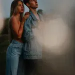 “Imam 21 let in še nikoli nisem bil na zmenku – kako naj naredim prvi korak do poljuba z dekletom, ki mi je všeč?" (izpoved sramežljivega fanta)