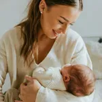 Kot dojenčico jo je mati zavila v plastično vrečko in oddala v rejništvo, po 35 letih je sledil šok