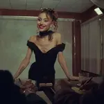 Ariana Grande sprejela drastično odločitev – oboževalce pa že mesece skrbi, kaj se dogaja z njo