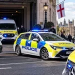 Migrant v Británii ubodal pejskaře a zranil další dva lidi. Do vězení nepůjde!