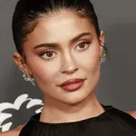 Kylie Jenner Magyarországra repült: itt van minden, amit tudni lehet