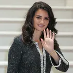 Valódi sztárparádé volt a Chanel divatbemutatóján – mutatjuk, mit viseltek Penelopé Cruztól Keira Knightley-ig