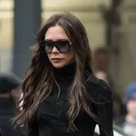 Végre kiderült: ezért nem mosolyog soha nyilvánosan Victoria Beckham