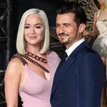 Orlando Bloom sajátosan reagált egy Katy Perryn és rajta viccelődő posztra