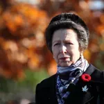 Anna hercegnő hosszú hajjal szinte felismerhetetlen – frizurája Katalin hercegnét idézi
