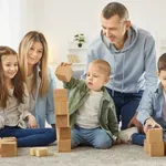 Egy új kutatás szerint ez a testvér válik leggyakrabban a szülők kedvencévé