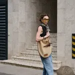 Ez a ’90-es évekbeli farmertrend újra visszatért – a sztárok már most imádják