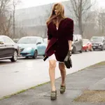 Ez a blézer a tél legnagyobb sztárja – egyenesen a ’70-es évekből tér vissza