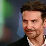 Bradley Cooper rusztikus fa kerti bútorai most tarolnak – ezért unják meg egyre többen a steril teraszokat