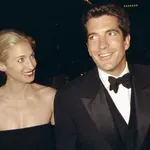 Fény derült a titokra: ezért akarta feketére festeni a haját az esküvője előtt Carolyn Bessette-Kennedy