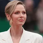 Charlène hercegné tengert idéző ruhájáról beszél most mindenki, egyszerűen tökéletes