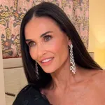 Demi Moore ebben a pánt nélküli estélyiben ragyogott lánya esküvőjén