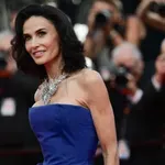Nem festék és nem dekoráció – Demi Moore természetes fával ad új karaktert a teraszának