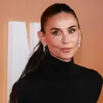 Demi Moore 63 évesen is ragyog, a leopárdmintás szoknyájáért rajong most a világ