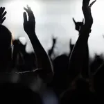 DJ Oti bulija után önvédelmi szakértő figyelmeztet: egyetlen pillanat alatt bárki áldozattá válhat, de megelőzhető a baj