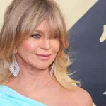 Goldie Hawn fehér konyhája megmutatja, mi jöhet a konyhai hátlapok helyére