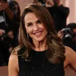 A ragyogó Jennifer Garner legszebb vörös szőnyeges ruhakölteményei