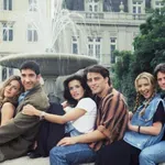 Lisa Kudrow felfedte, a Jóbarátok sztárjai a sorozat befejezése után több mint 20 évvel is megdöbbentően sokat keresnek