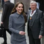 Katalin hercegné kedvenc ruhafazonja őszi frissítést kapott – ezt a mintát fogjuk mindenhol látni