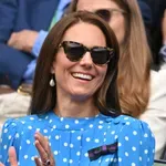 Katalin hercegné megmutatja, hogyan lehet elegánsan viselni a pöttyös mintát