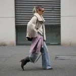 A kicsúfolt farmer bosszúja – 2026-ban újra divatba jön ez a nadrág