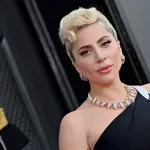 Viszlát szőke! Lady Gaga új fekete haja sokkolta az embereket