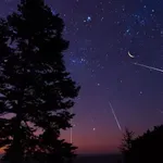 Hétfő éjjel érdemes lesz az égre nézni – érkeznek a Leonidák, az év leggyorsabb hullócsillagai