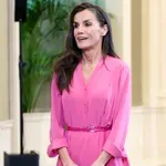 Letícia spanyol királyné és Zsófia hercegné ugyanarra a nyári cipőre esküszik
