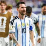 Nem kerítés, mégis tökéletesen takar – Lionel Messi kertjében ezért ültettek oszlopos fákat