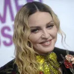 A 67 éves Madonna 29 éves szerelmével a marokkói sivatagban kalandozott