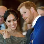 Meghan Markle sosem látott esküvői fotókat osztott meg a 8. évfordulójukon - ízzott közöttük a levegő