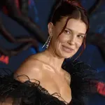 Hamupipőkeként tündökölt Millie Bobby Brown, majd jött a merész váltás