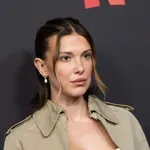 Millie Bobby Brown a 2000-es évek egyik legfurcsább trendjét támasztotta fel, erre senki nem készült fel