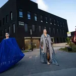Tradwife-tól a sörtörkölyig – ilyen volt az idei MOME Fashion Show