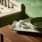 Mosogatógép-tabletta a fürdőben? Nem hiszed el, mire képes valójában